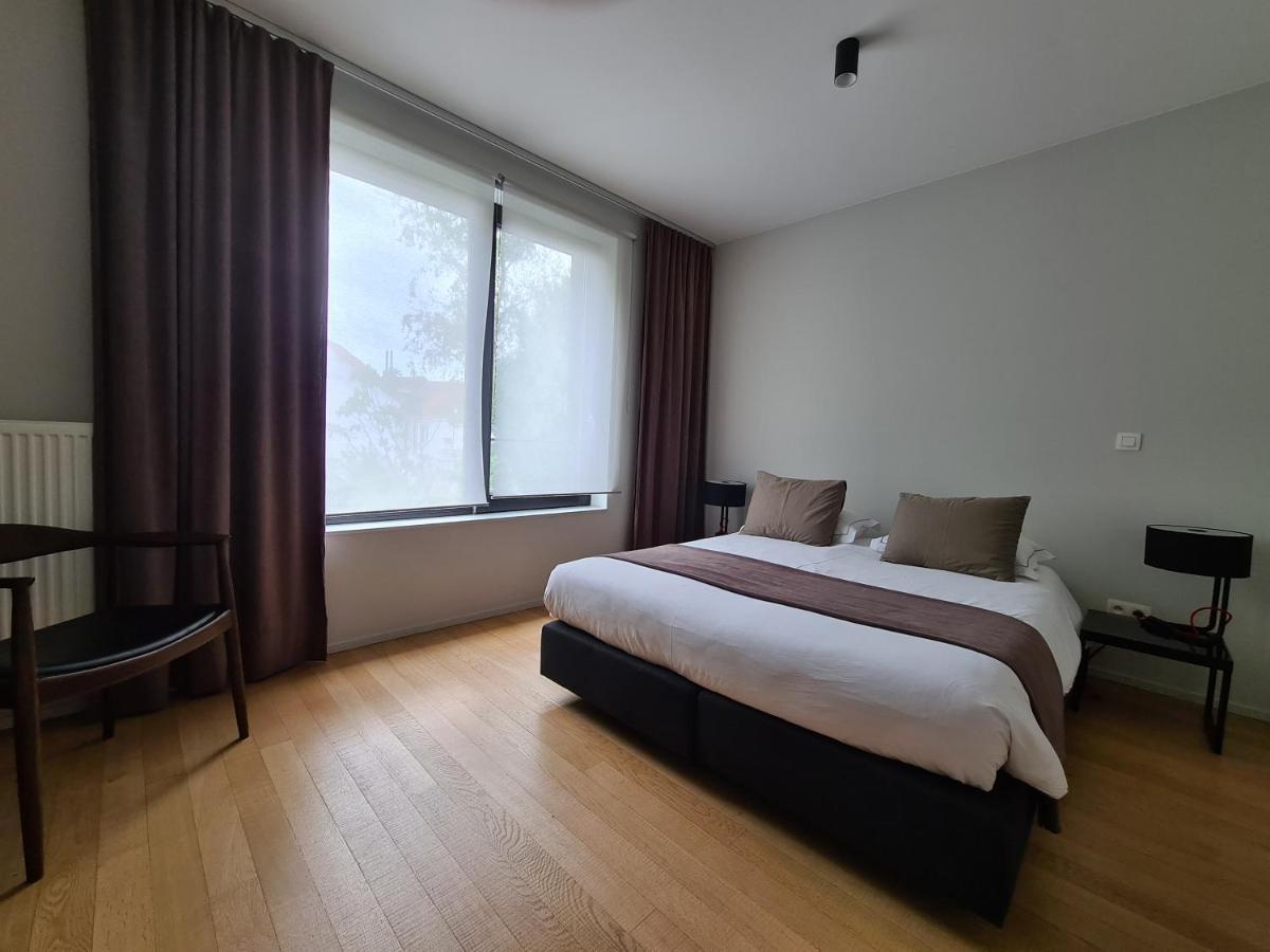 B&B A Cote Du Cinquantenaire Etterbeek Exteriör bild