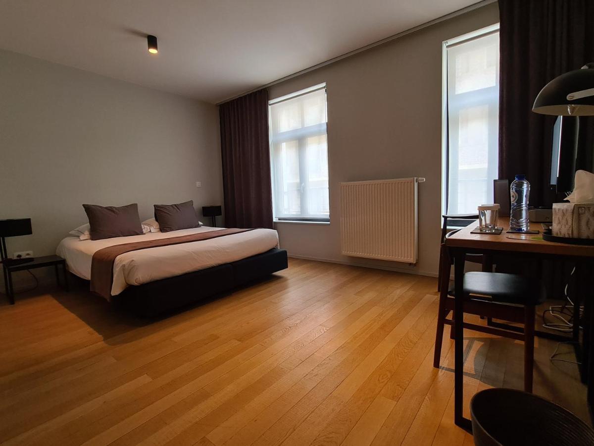 B&B A Cote Du Cinquantenaire Etterbeek Exteriör bild