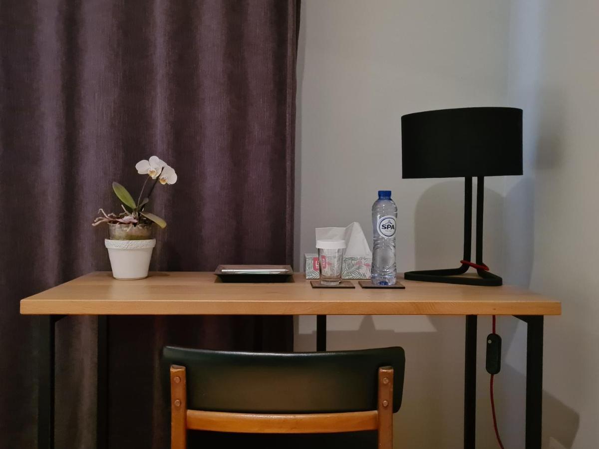 B&B A Cote Du Cinquantenaire Etterbeek Exteriör bild